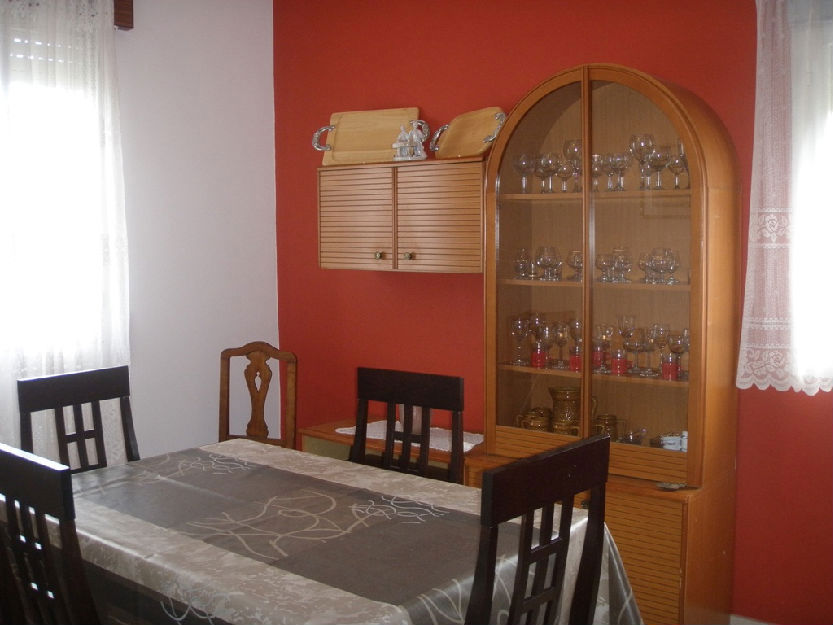 Piso vacaciones 3 habitaciones en Rianxo