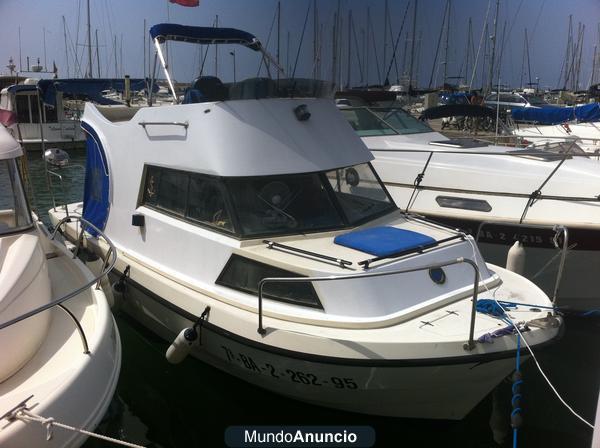 URGE VENTA BARCO A MOTOR MARINER 50CV FUERABORDA FUNCIONANDO PERFECTAMENTE.(GASOLINA)BARCO-VIVIENDA, CON COCINA,BAÑO,DOR