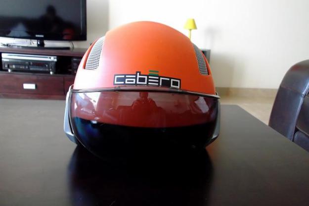 VENDO CASCO NUEVO DE LA MARCA CABERG