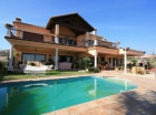 Chalet con 6 dormitorios se vende en Marbella, Costa del Sol - mejor precio | unprecio.es
