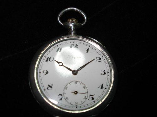 Reloj Longines de plata. Funciona perfecto. Excelente estado de 1909.