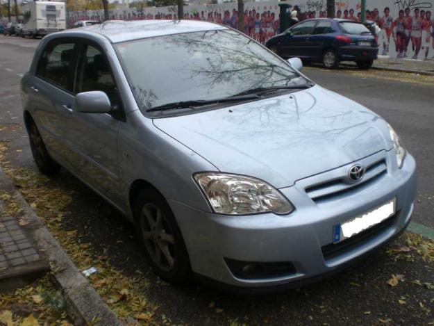 Vendo Toyota Corolla 2.0 D4D SOL