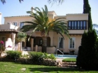 Chalet con 5 dormitorios se vende en Marbella, Costa del Sol - mejor precio | unprecio.es