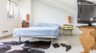 Rooms available - Ideal for boys 2-bedroom apartment in posh Salamanca neighbourhood - mejor precio | unprecio.es