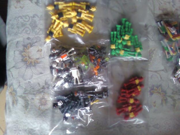 CONJUNTO DE 50 COMANBOYS DEL ESPACIO DIFERENTES