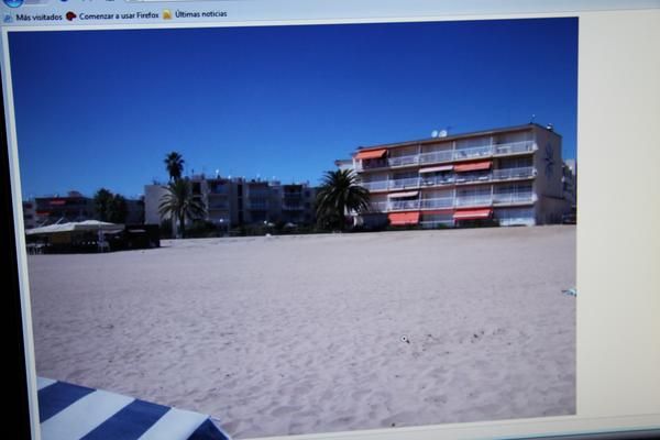 APARTAMENTO A PIE DE PLAYA. EN CAMBRILS -PLAYA LA LLOSA