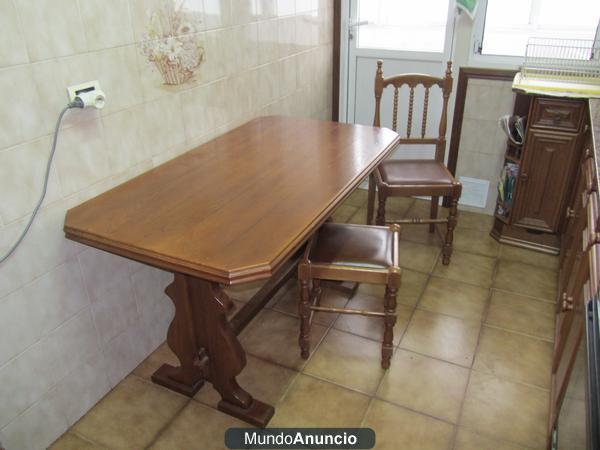 Se vende mesa de cocina con 4 sillas y 2 taburetes