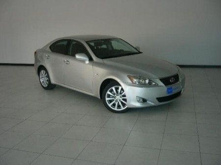 LEXUS IS 220D LUXURY CAMBIO 2.4 - Murcia