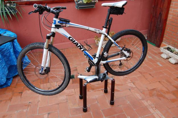 se vende giant revel 3 full