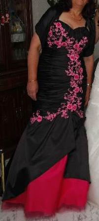 vestido de fiesta negro y fucsia raso y tull