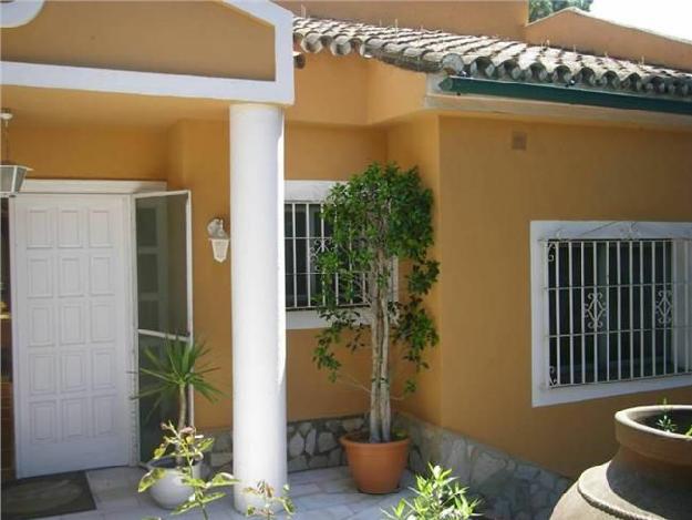 Casa en alquiler en Torrequebrada, Málaga (Costa del Sol)