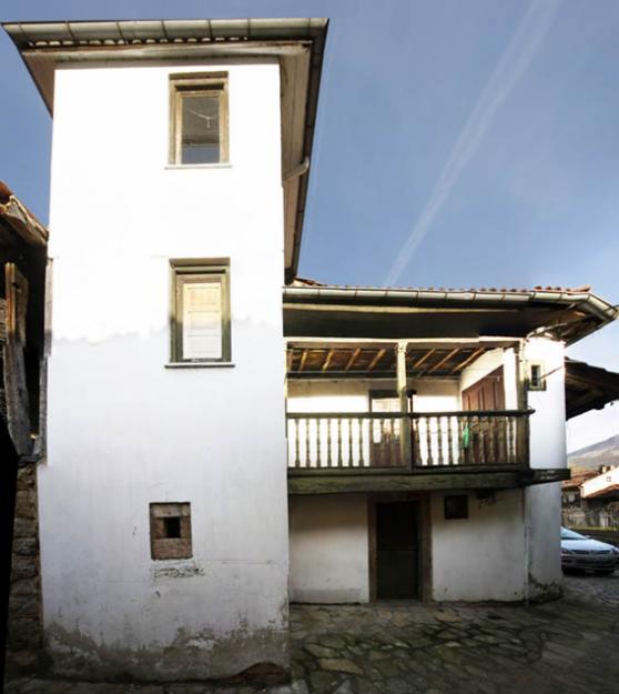 Se vende casa en Soto de Agues. Asturias