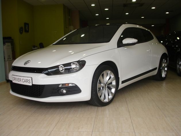 VOLKSWAGEN SCIROCCO 2.0 TSI 200 cv