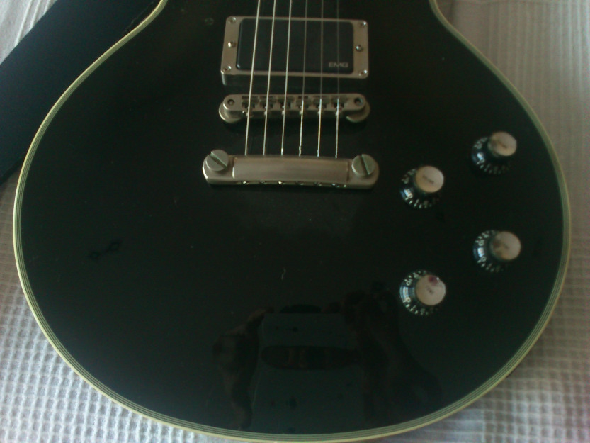 Guitarra greco john sykes signature