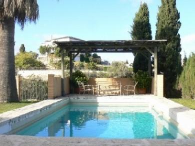 Chalet con 4 dormitorios se vende en Fuengirola, Costa del Sol