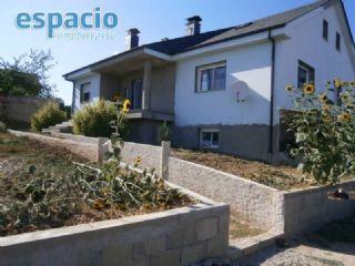 Chalet en venta en Cabañas Raras, León