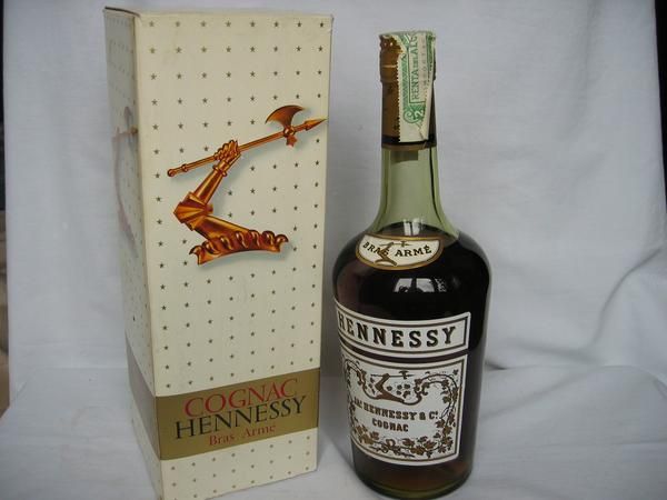 HENNESSY COGNAC BRAS ARME