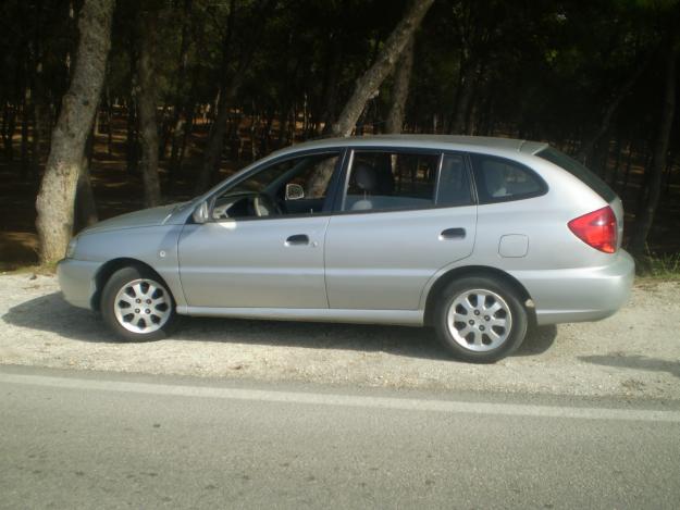 KIA RIO. Perfecto de todo