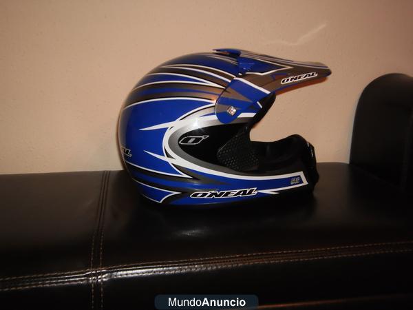 Se vende Casco integral junior