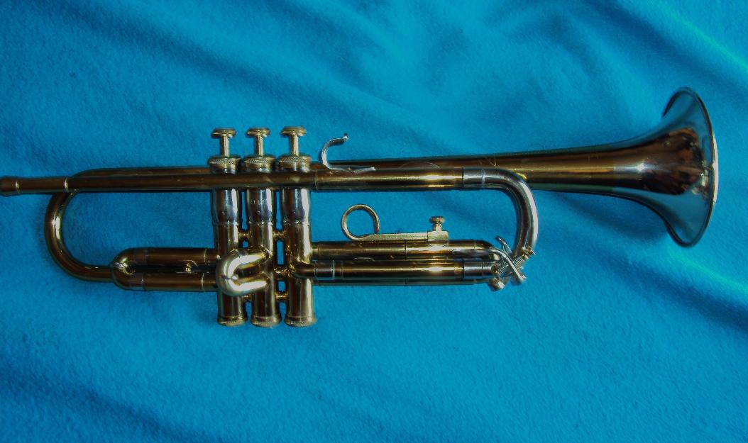 Olds studio bb trompeta profesional