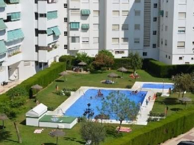Apartamento con 3 dormitorios se vende en Fuengirola, Costa del Sol