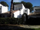 Adosado con 3 dormitorios se vende en Estepona, Costa del Sol - mejor precio | unprecio.es