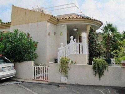 Casa en venta en Villamartin, Alicante (Costa Blanca)