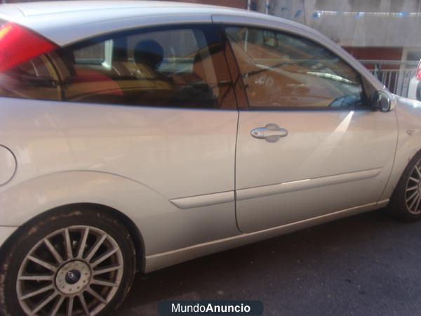 Ford Focus 2.0 ST 170 CV 3P