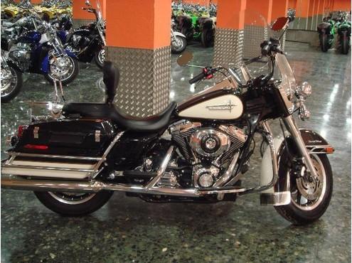 HARLEY DAVIDSON Electra Police