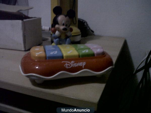 Lote de dos juguetes de mickey mouse para bebes