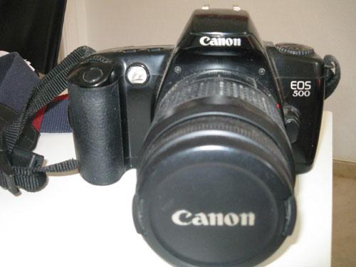 Camara analogica canon eos 500 125 € como nueva!!!