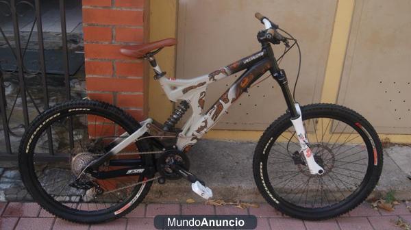 Se vende SPECIALIZED BIG HIT FSR en estado excelente, le he usado poquito. Se puede comprobar porque todavia no he gasta