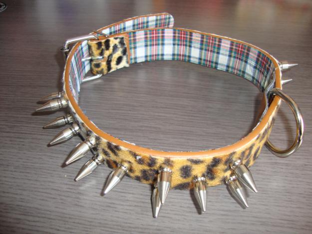 COLLARES DE PINCHOS PARA PERROS