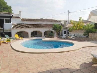 Chalet con 4 dormitorios se vende en Javea, Costa Blanca