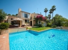 Chalet con 5 dormitorios se vende en Benahavis, Costa del Sol - mejor precio | unprecio.es