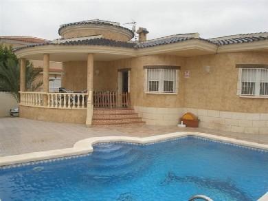 Chalet con 3 dormitorios se vende en Ciudad Quesada, Costa Blanca