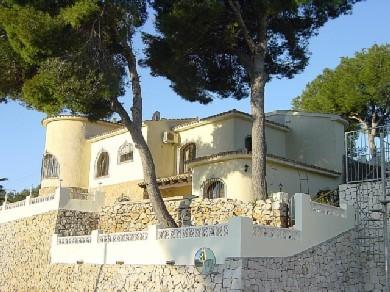 Chalet con 4 dormitorios se vende en Moraira, Costa Blanca