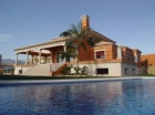 Chalet con 5 dormitorios se vende en Benahavis, Costa del Sol - mejor precio | unprecio.es