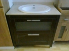 Vendo mueble nuevo de 80 cms color wengue de madera maciza - mejor precio | unprecio.es