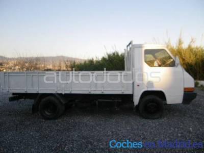 Nissan Trade