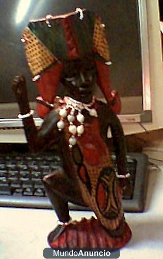 guerrero africano.figura de madera.