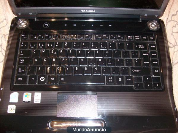 vendo toshiba satellite a300