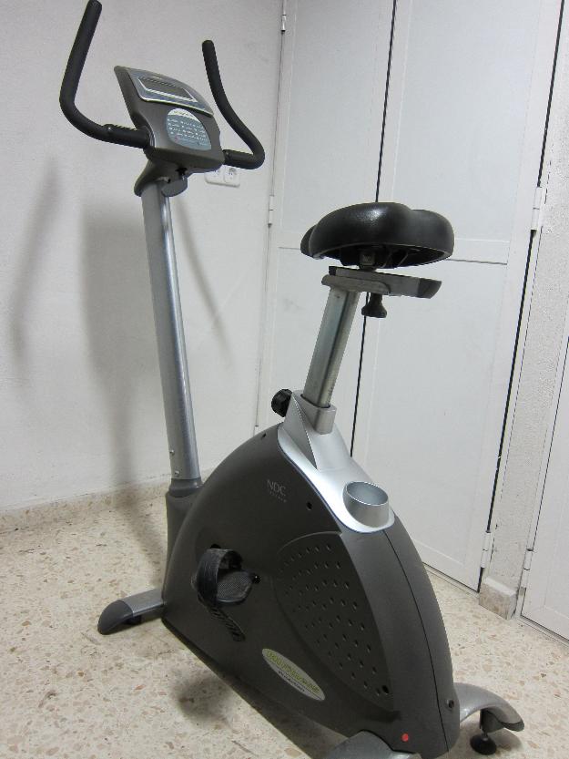 Bicicleta bh fitness pro action. modelo ndc