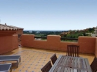 Apartamento con 2 dormitorios se vende en Benahavis, Costa del Sol - mejor precio | unprecio.es
