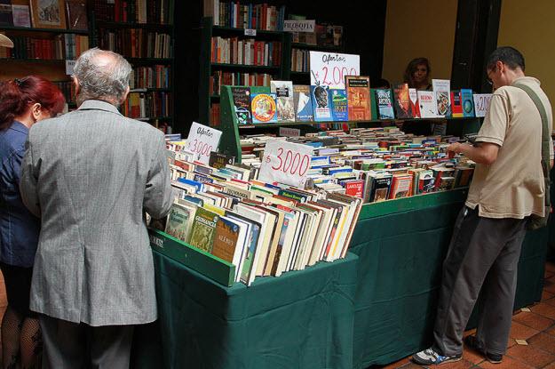 Busco libros usados de Ciencia Ficción y Fantasía