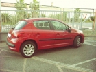 SE VENDE PEUGEOT 207 ROJO 22000 KM - mejor precio | unprecio.es