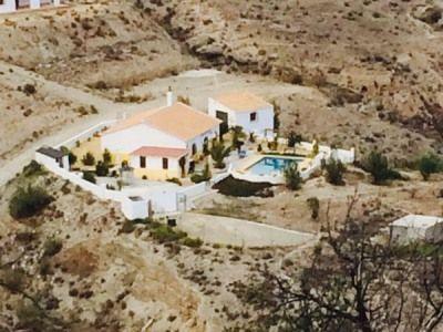 Chalet en venta en Oria, Almería (Costa Almería)