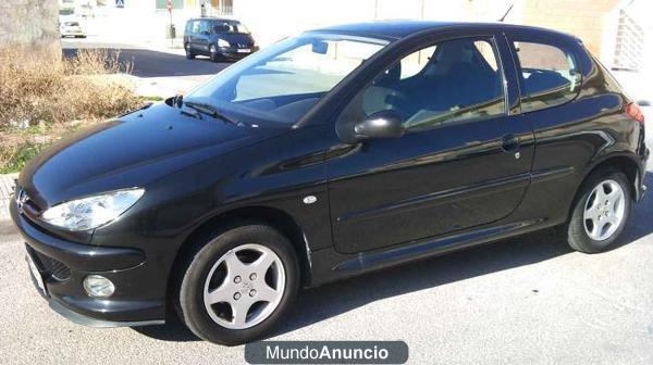 Peugeot 206 del año 2007 - Villena