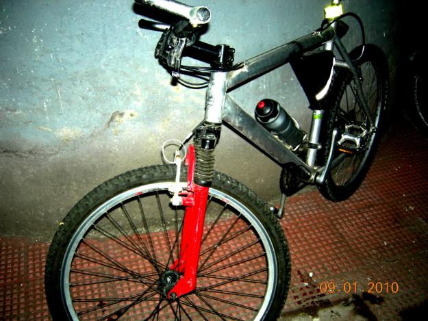 Dos bicicletas de Montaña