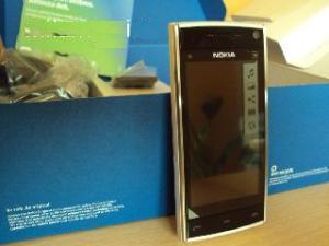 NOKIA X6 16 GB COMPLETAMENTE NUEVO